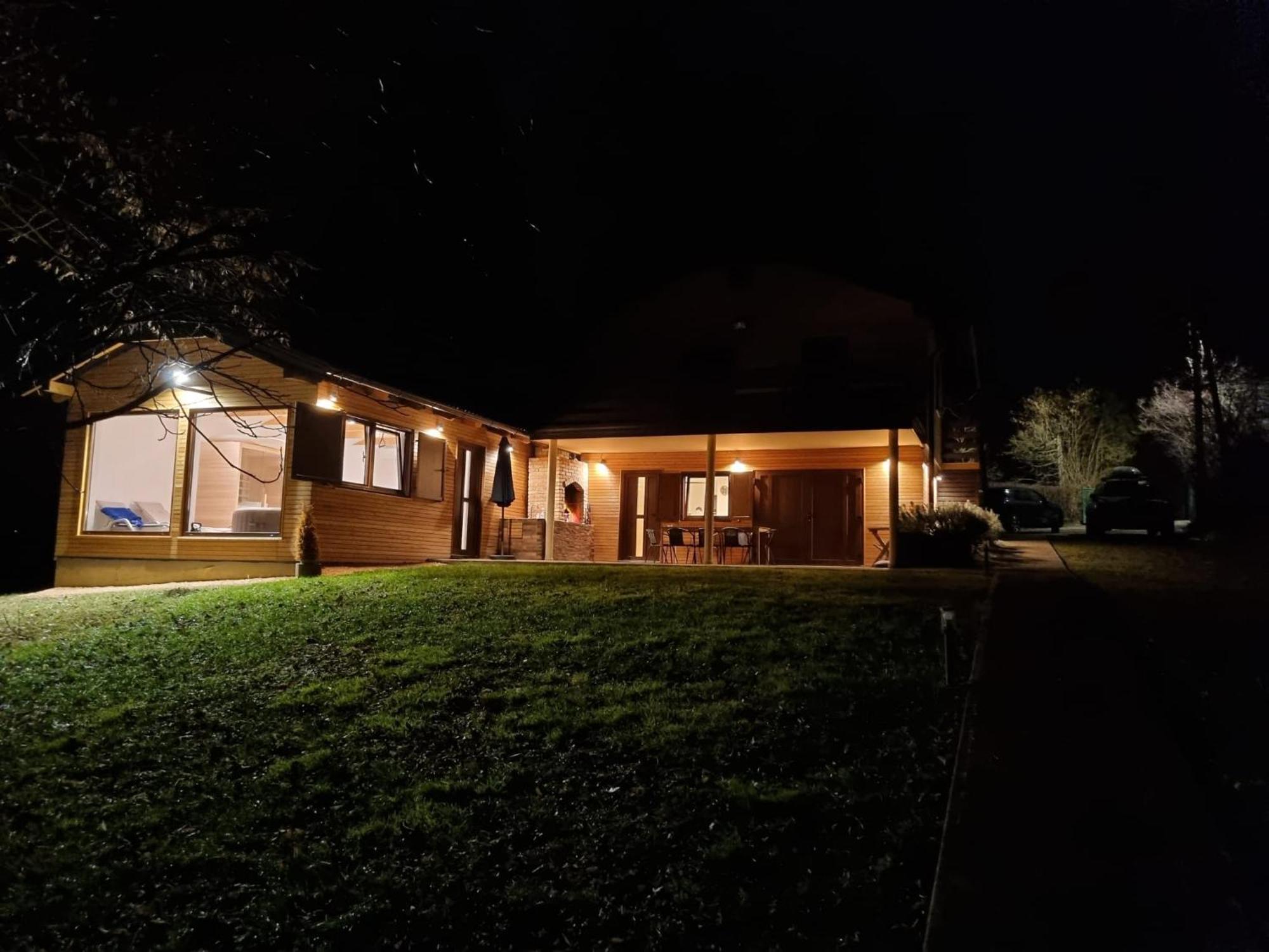 Holiday Home Vito Stubicka Slatina Zewnętrze zdjęcie